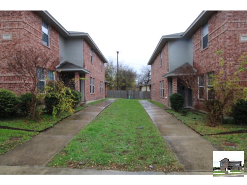 Photo - 402 Bowden Ave