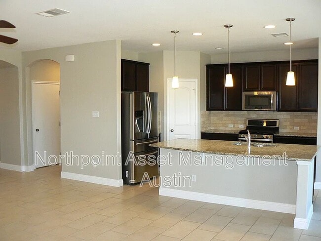 Photo - 3304 De Torres Cir