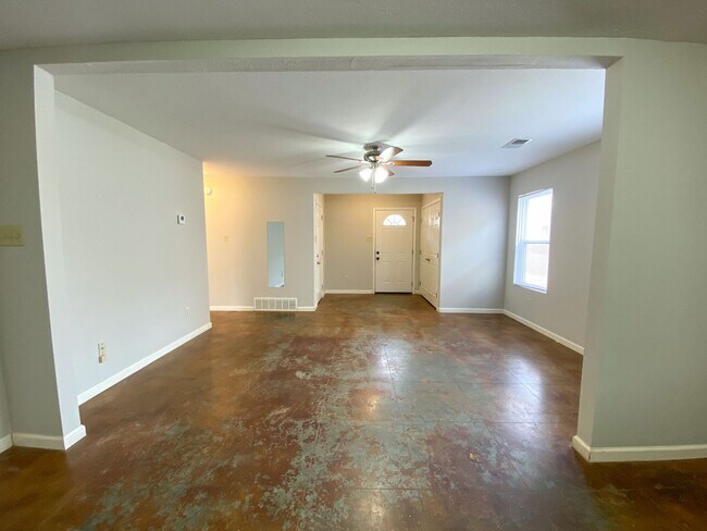 Photo - 3 bed, 2 bath in Brighton Tn