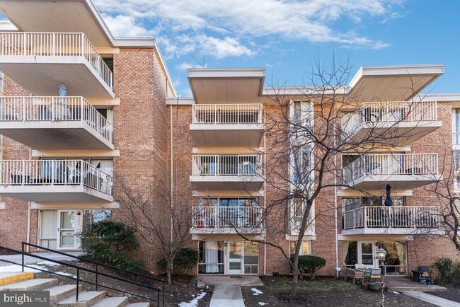 Photo - 2609 Redcoat Dr Apartment Unit 241