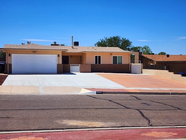 Building Photo - Heritage Hills Neighborhood