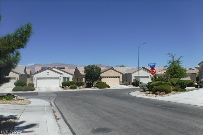 Photo - 7629 Wingspread St