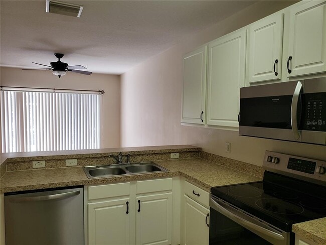 Photo - 15843 Fishhawk View Dr