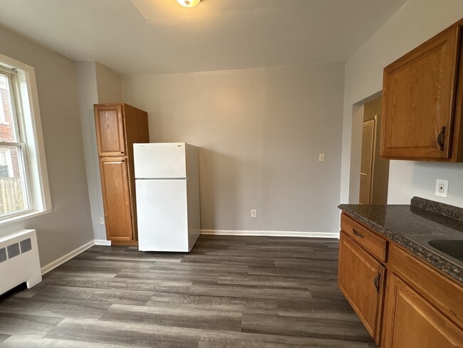 712 Russellwood Ave Unidad 1 - 1st floor