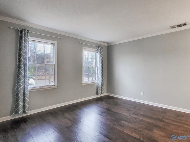 Photo - 2020 Woodlawn Dr SW Unit 0