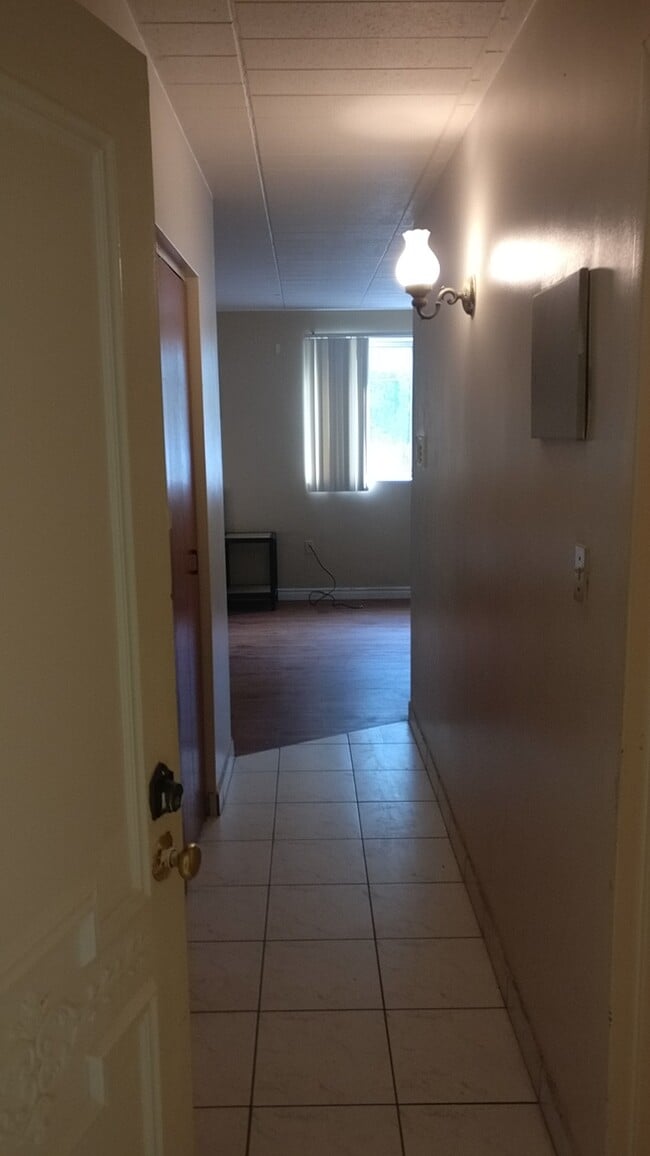 Photo - 3044 Sandwich St. Unité 203