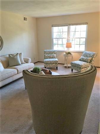 Photo - Hillcrest Apartments