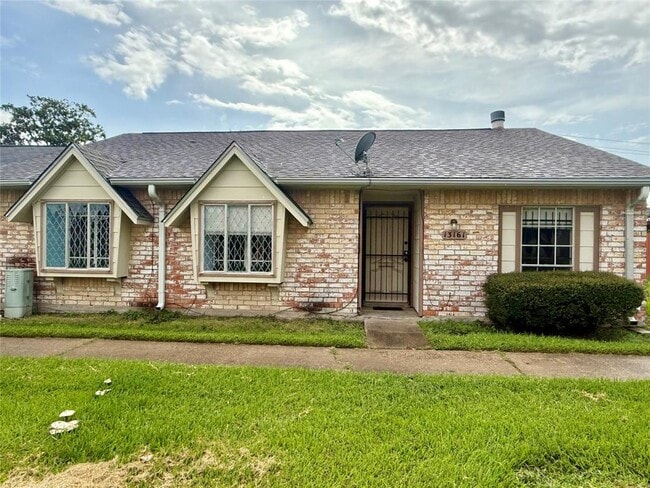 Photo - 13161 Clarewood Dr Condo