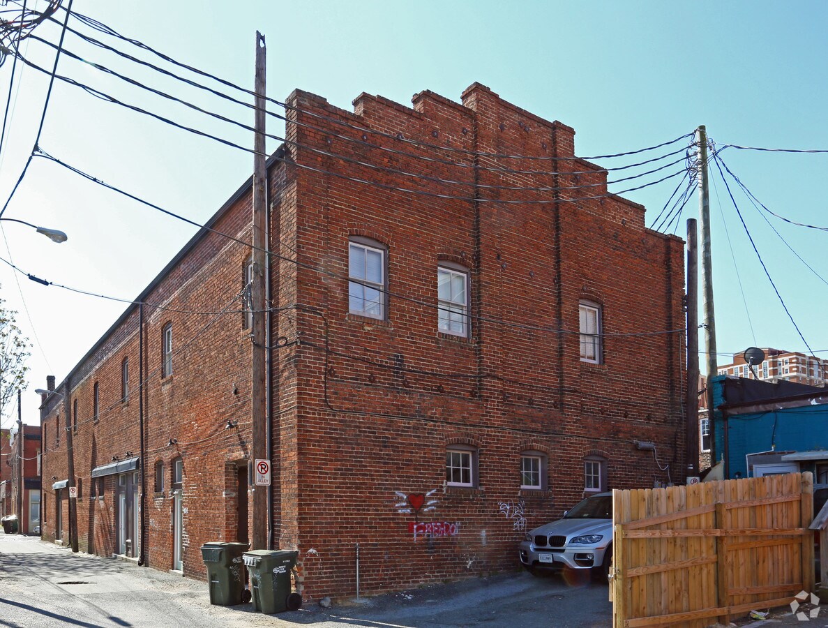 Photo - Goshen Street Apts