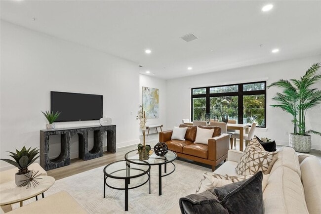 Photo - 758 Highland Ave