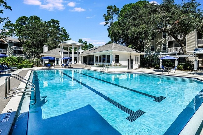 Swimming Pool and Kiddie Pool