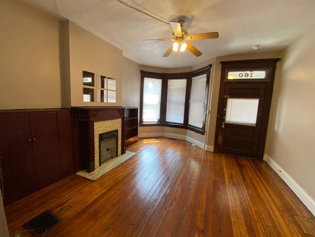 Photo - W 9th Ave 160-164 UL Unit 160 A