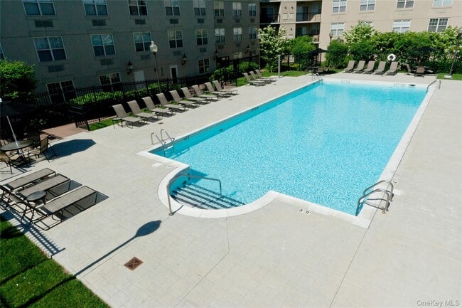 Photo - 1100 Avalon St Unit S1412