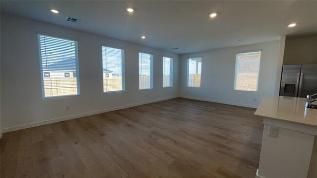 Photo - 20417 Deer Creek Dr