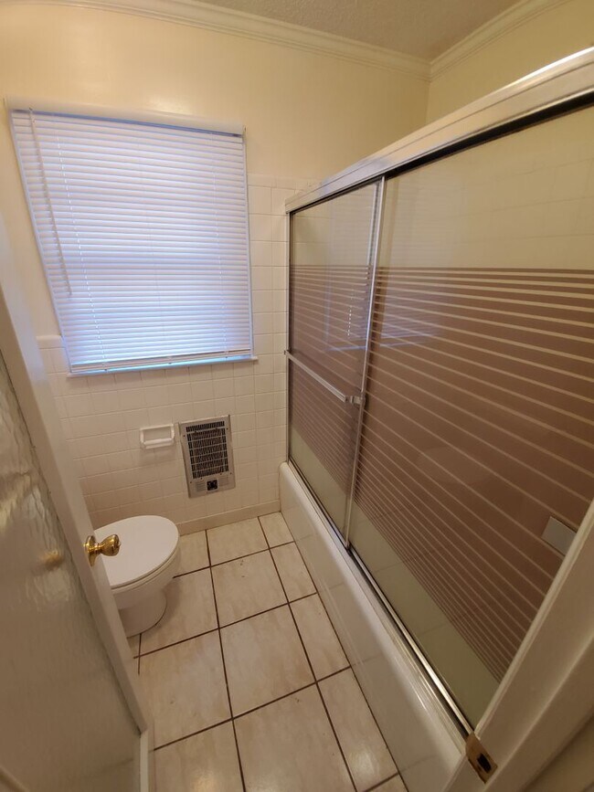 6051 Satterwhite