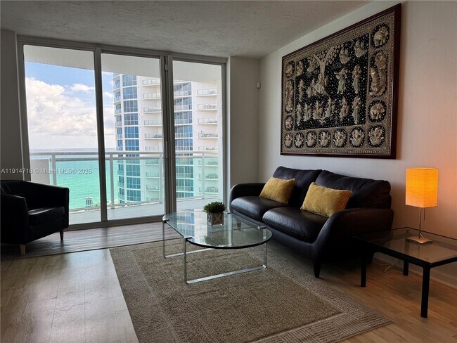 Photo - 3001 S Ocean Dr Unit 1423