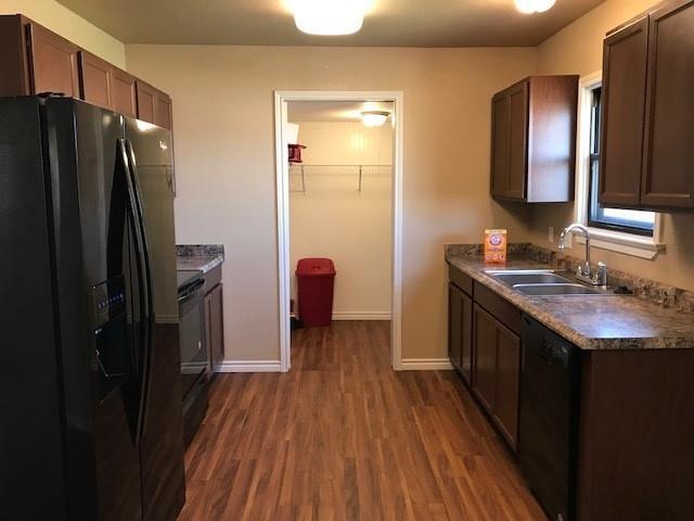 Photo - 2802 S 10th St