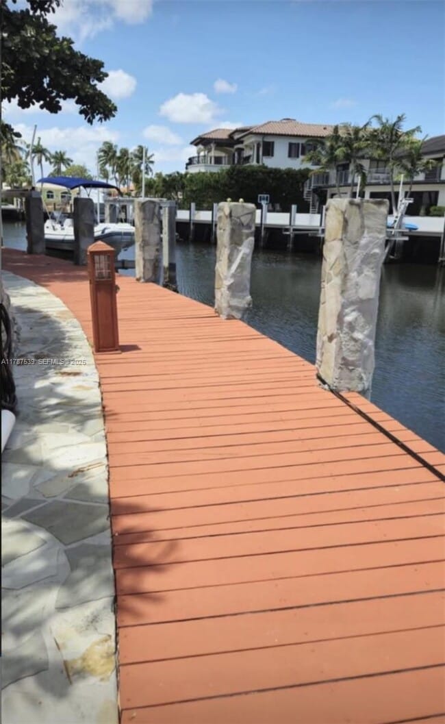 Photo - 4050 NE 25th Ave