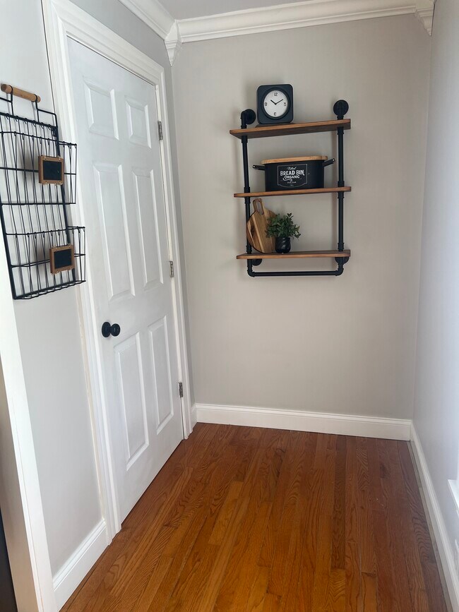 Photo - 117 -123 Ward Ave Unidad 123