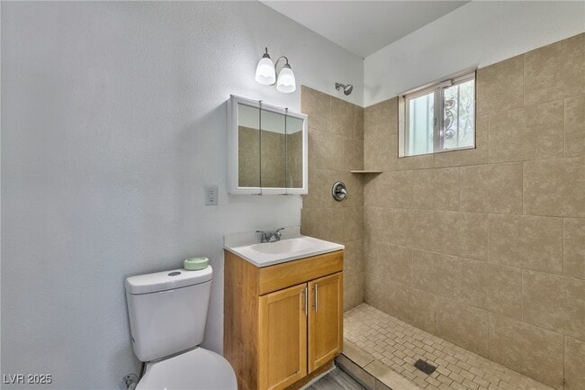 Photo - 339 N 10th St Unit 1