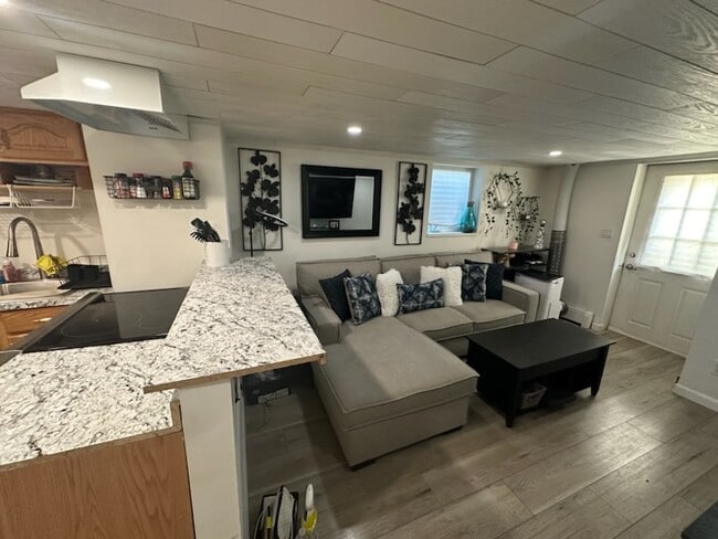 Photo - 3527 Mallard Rd