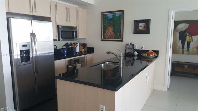 Photo - 2 br, 2 bath Condo - 79 SW 12th St Apt 3610 Unidad Apt 3610