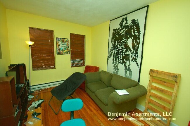 Photo - 891 Huntington Ave Unit 1