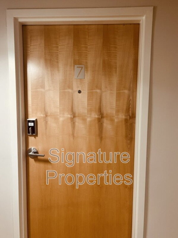 Photo - 712 High St Unit Apt 7