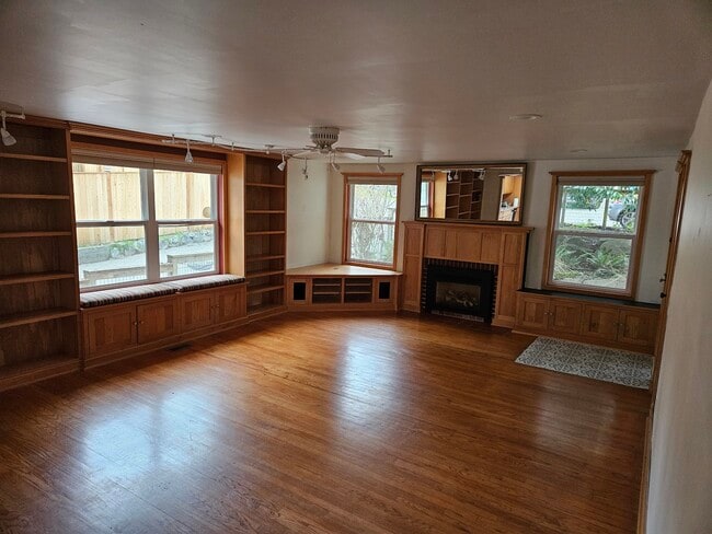 Photo - 12341 36th Ave NE