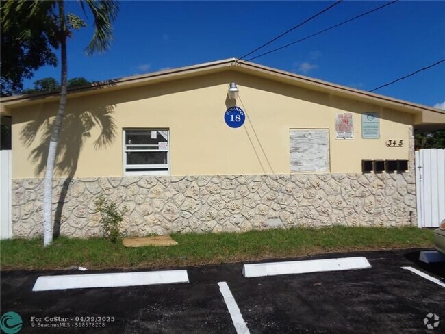 Building Photo - 345 NW 5th St Unit 4 Rental
