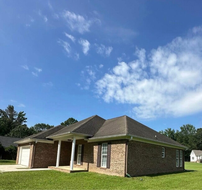 Building Photo - 354 Race Track Rd Rental