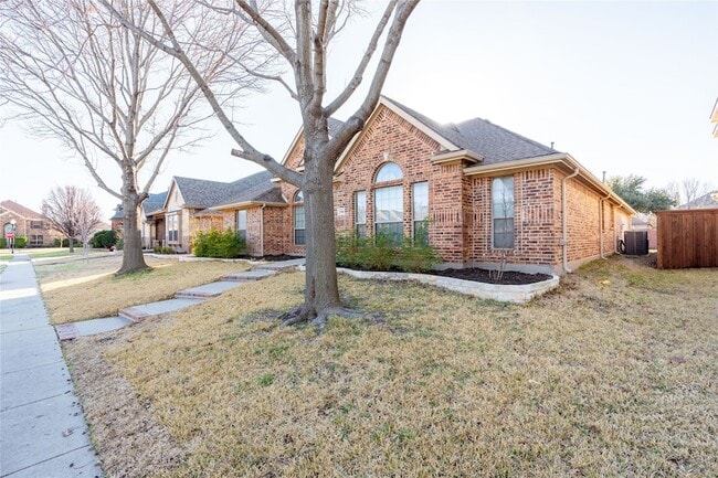 3708 Marble Ln