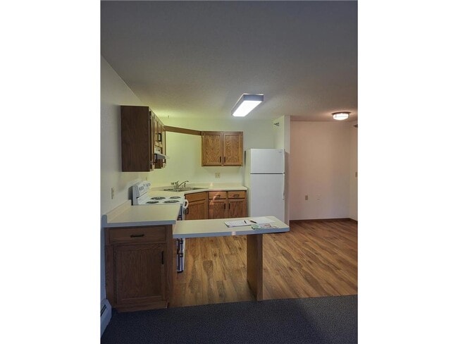 Photo - 609 Main St S Unit 7