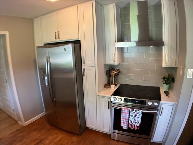 Photo - 3027 Guese Rd