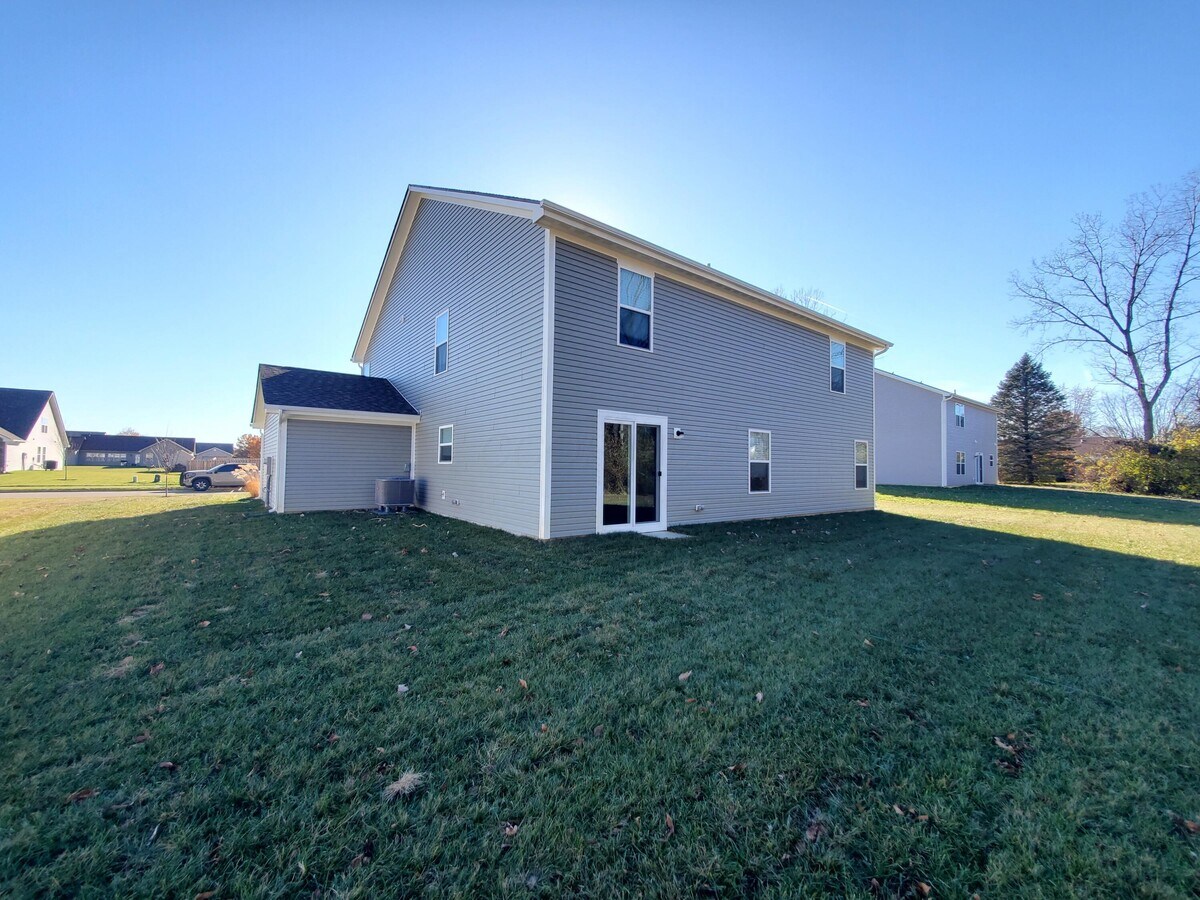 Photo - 15 Clinchfield Ct