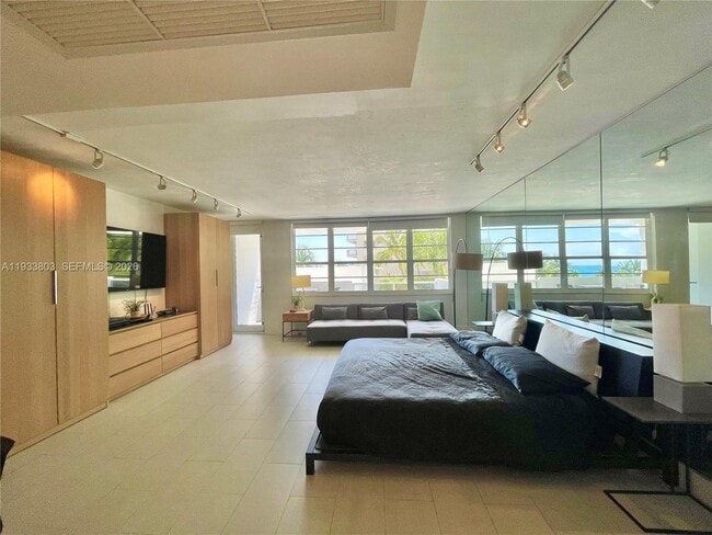 Photo - 100 Lincoln Rd Unit 440