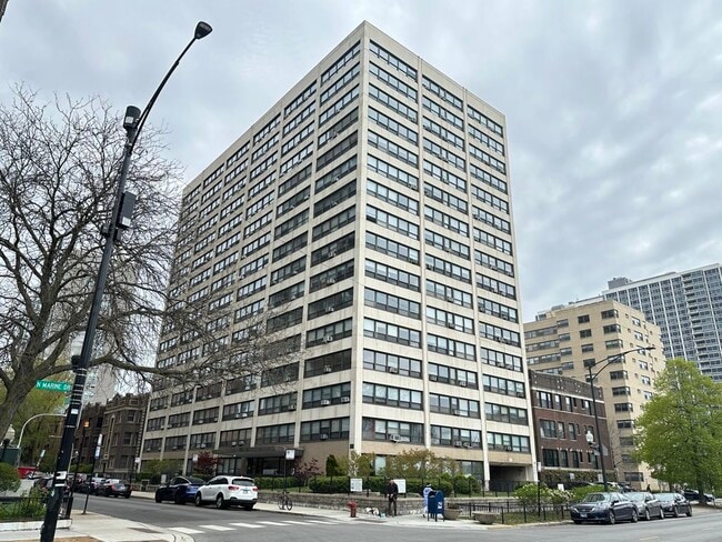 Building Photo - 4180 N Marine Dr Rental