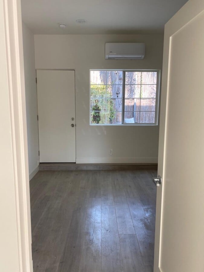 Photo - 1587 W 35th Pl Unit C