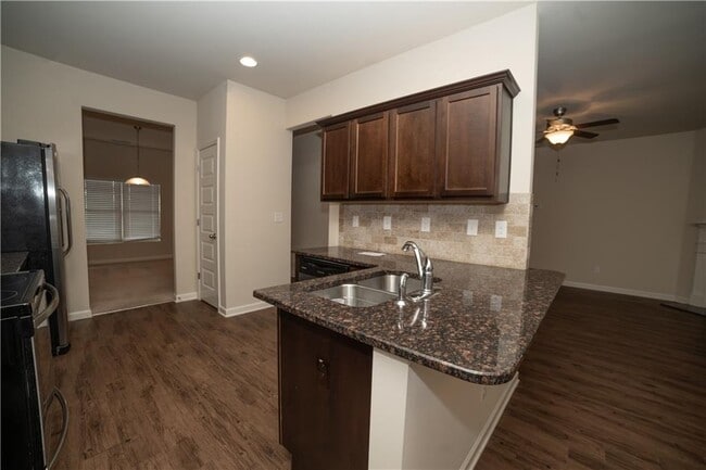 Photo - 376 Pernell Dr