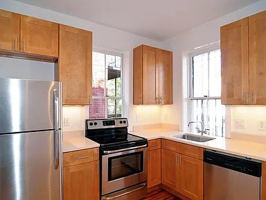 Photo - 749 Park Rd NW Unit 4