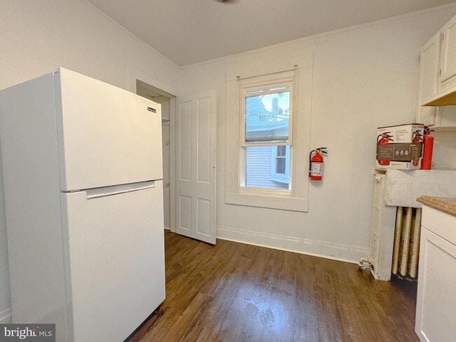 Photo - 100 W Main St