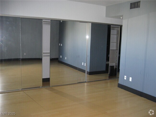 Building Photo - 2755 W Pebble Rd Unit 313 Rental