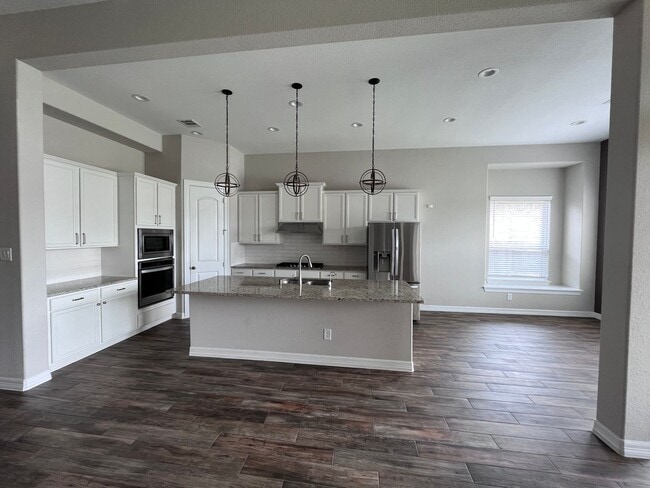 Photo - Gorgeous 4-bedroom home!