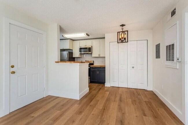 Photo - Charming 1BR Condo in Lake Mary