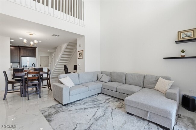 Photo - 2743 First St Unidad 109