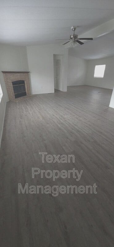 Photo - 14421 State Hwy 171