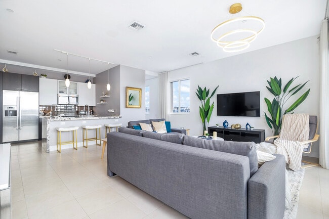 Photo - 111 SE 2nd St Unit 401