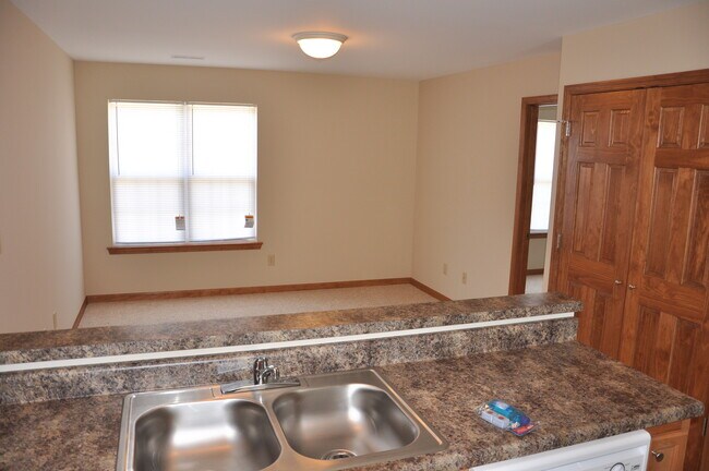 Photo - 4828 Crown Point Pl Unidad A