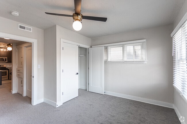 Photo - Lincoln Arms