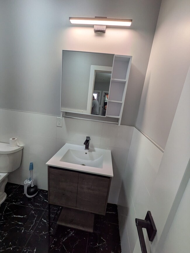 Photo - 483 Kennedy Blvd Unit 3E